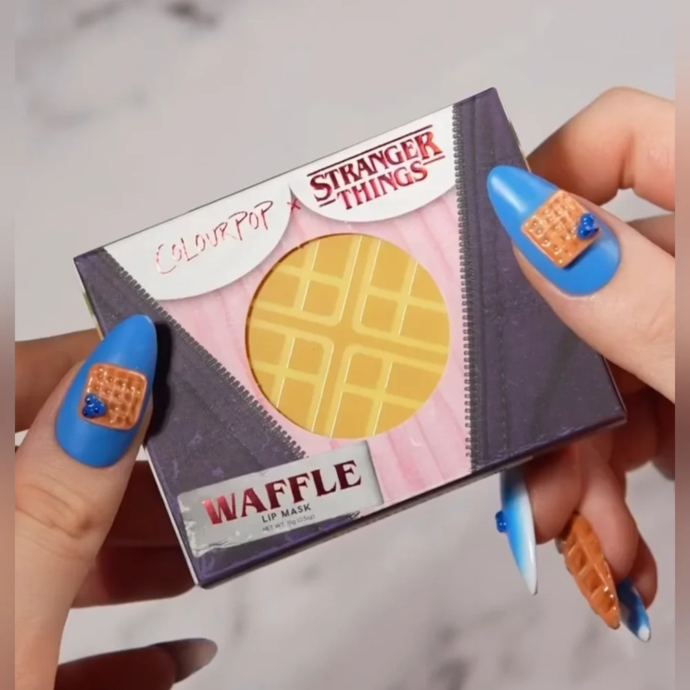 ColourPop Stranger Things Waffle Lip Mask - Picture 2 of 8